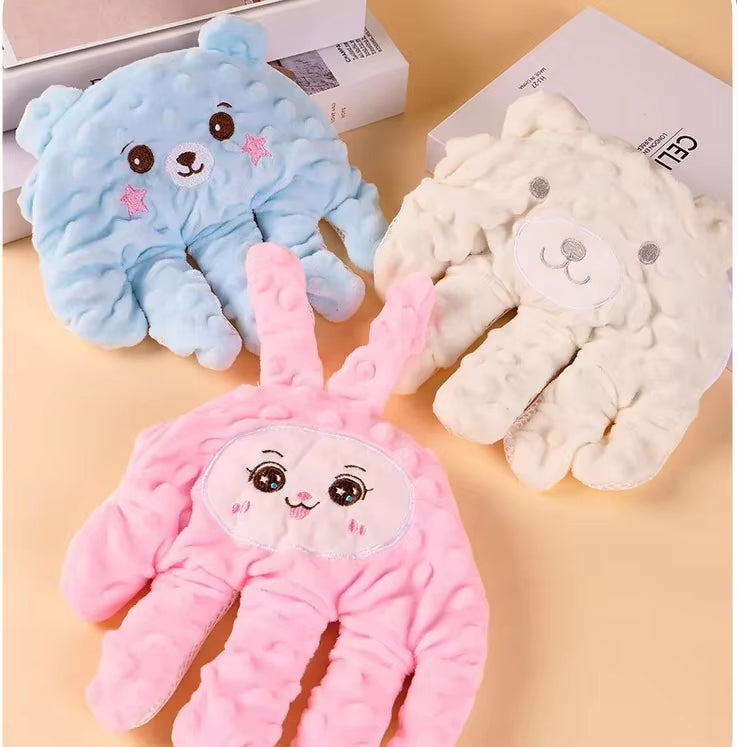 Baby Sleep Aid Hand that mimics gentle patting to help babies relax and fall asleep, with remote control, suitable for infants and toddlers.