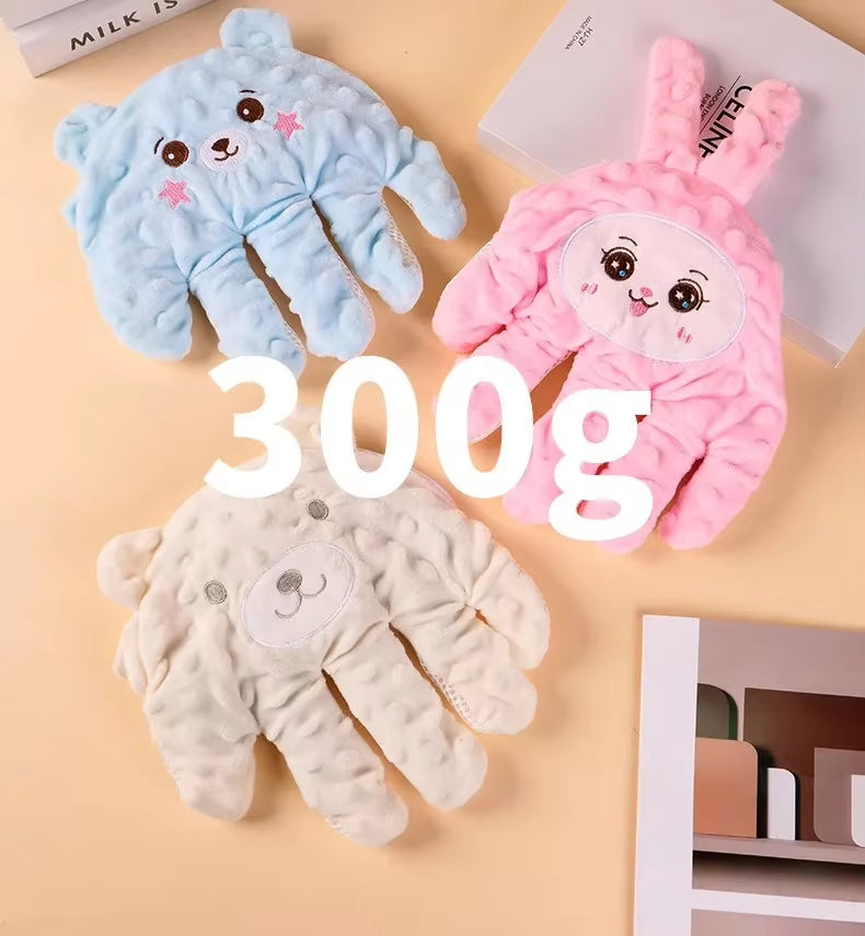 Baby Sleep Aid Hand that mimics gentle patting to help babies relax and fall asleep, with remote control, suitable for infants and toddlers.